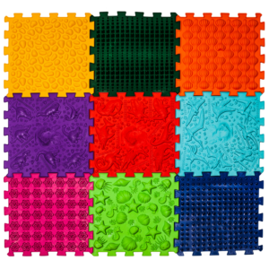 Covoras ortopedic pentru masaj Ortek Dinozauri Puzzle-uri 9 elemente + 6 triunghiuri