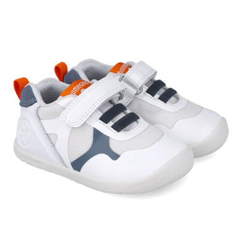Pantofi copii baieti calapod lat din textil Biomecanics, Alb – 252163-B834 Pantofi copii baieti calapod lat din textil Biomecanics, Alb – 252163-B834