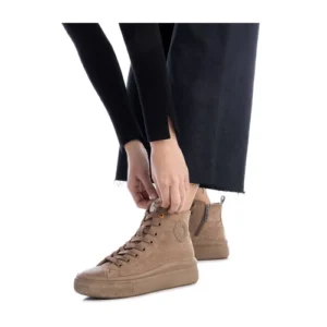 Pantofiori din textil fete XTI, Maro – 172303